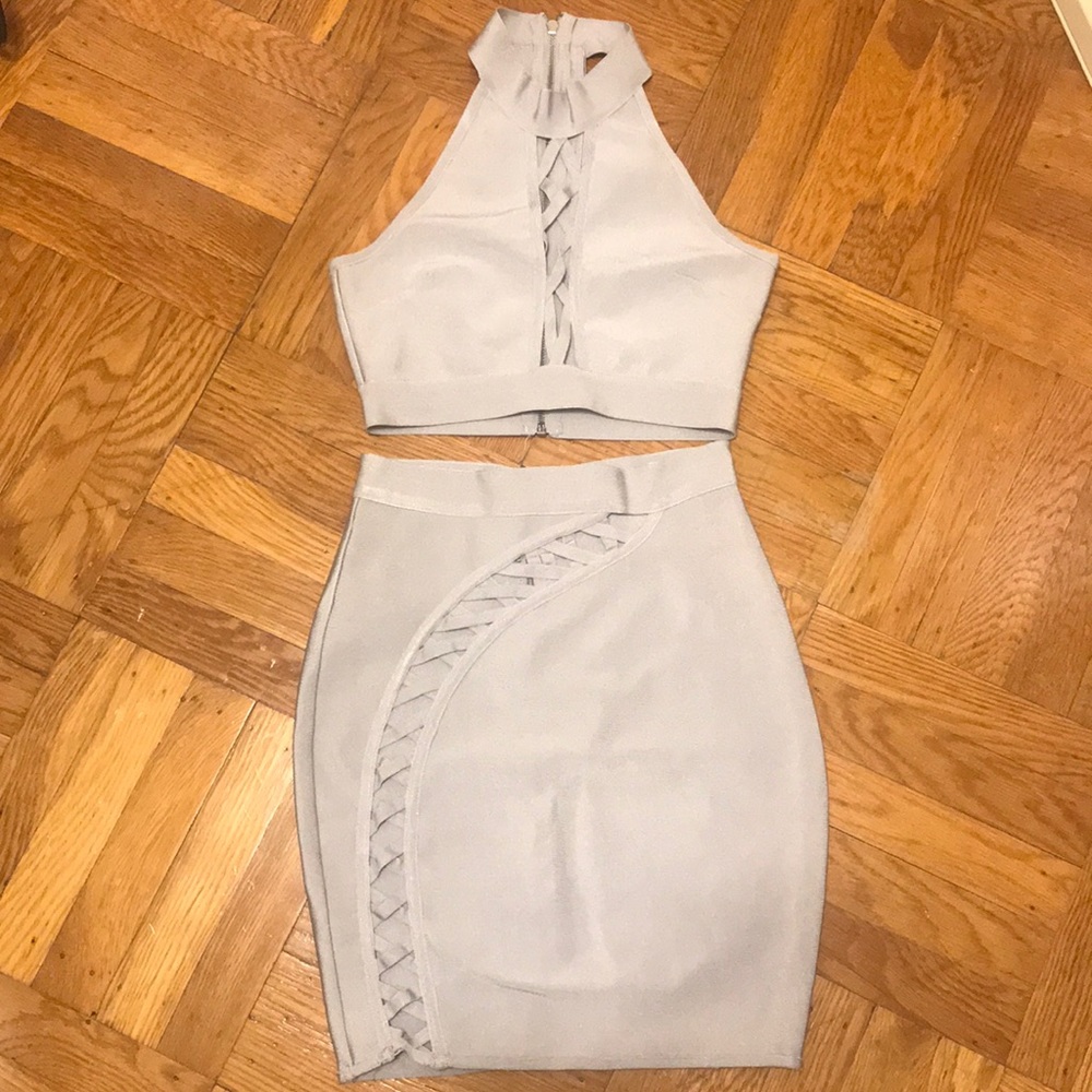 Two piece set bandage set